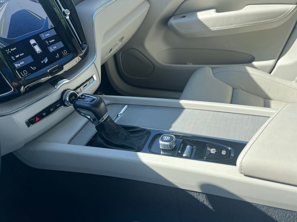 2018 Volvo XC60 T6 Inscription AWD | Pano Roof | 360 Cam | BLIS | Advanced Pkg