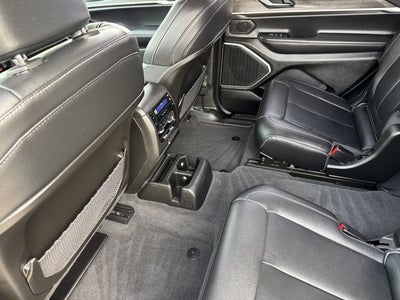 2022 Jeep Grand Cherokee L Limited | Pano Sunroof | Heated Seats | Wirless Carplay