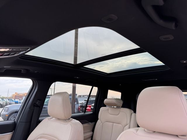 2023 Jeep Grand Cherokee L Limited | Pano Sunroof | Heated Seats | Wireless CarPlay