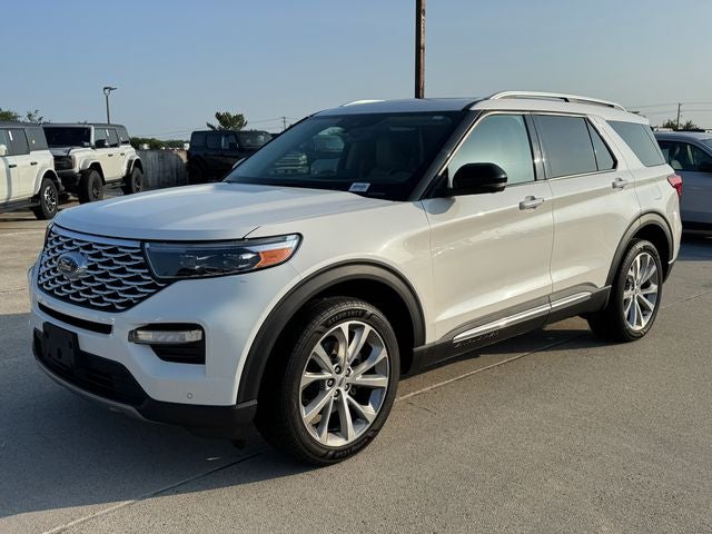 2022 Ford Explorer Platinum | Pano Sunroof | Tow Pkg | 3.0 V6 EcoBoost