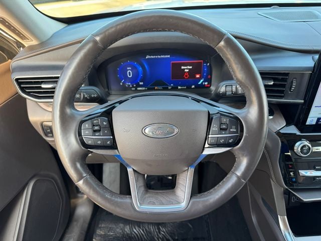 2022 Ford Explorer Platinum | Pano Sunroof | Tow Pkg | 3.0 V6 EcoBoost