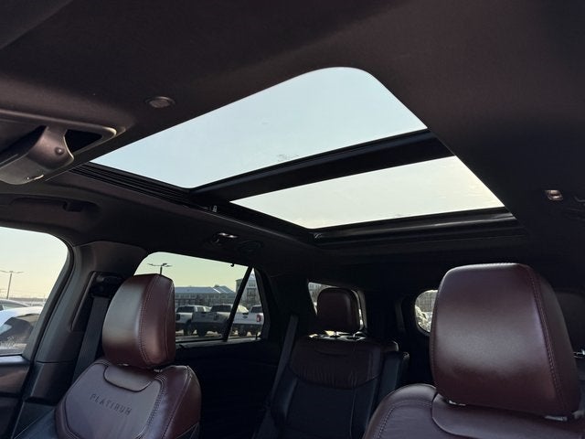 2022 Ford Explorer Platinum
