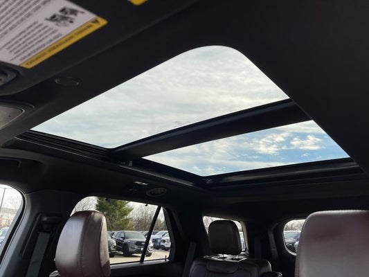 2022 Ford Explorer Platinum | Pano Roof | Co-Pilot360 Assist+ | 4WD in Fairfax, VA - Ted Britt Automotive Group