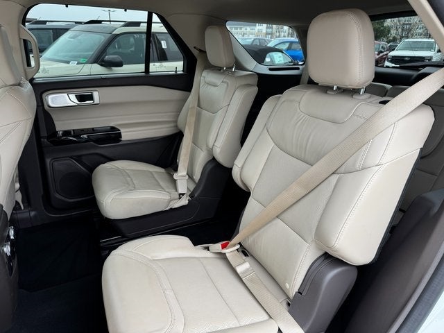 2022 Ford Explorer Platinum