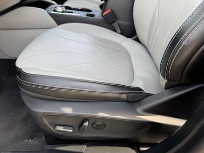 2025 Ford Escape Plug-In Hybrid Base