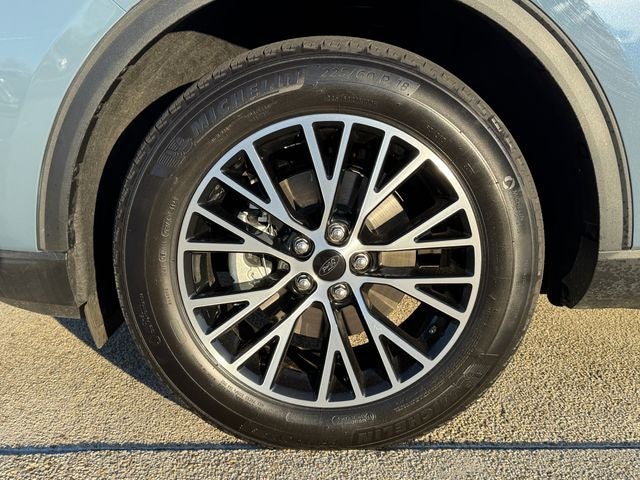 2025 Ford Escape Plug-In Hybrid Base