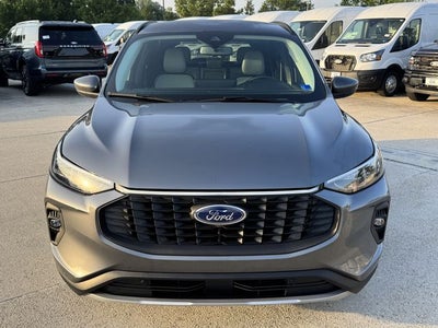 2025 Ford Escape Hybrid Platinum | Heated Seats | Apple CarPlay | Remote Start