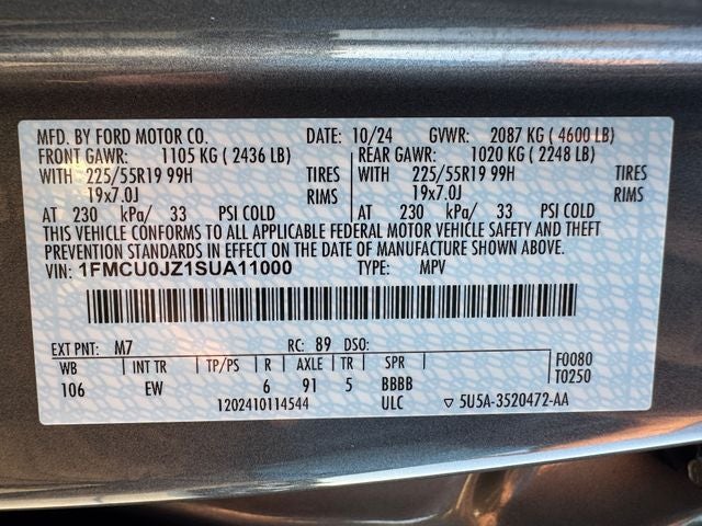 2025 Ford Escape Hybrid Platinum | Heated Seats | Apple CarPlay | Remote Start