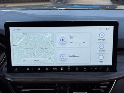2025 Ford Escape Hybrid Platinum | Heated Seats | Apple CarPlay | Remote Start