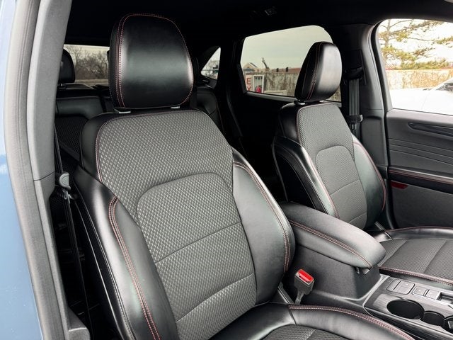 2023 Ford Escape Hybrid ST-Line