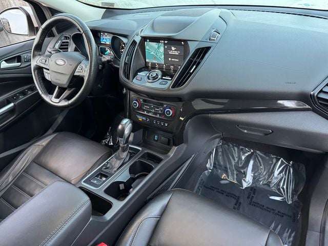 2019 Ford Escape Titanium | 4WD | Pano Roof | Tow Pkg