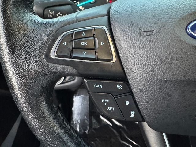2019 Ford Escape Titanium | 4WD | Pano Roof | Tow Pkg