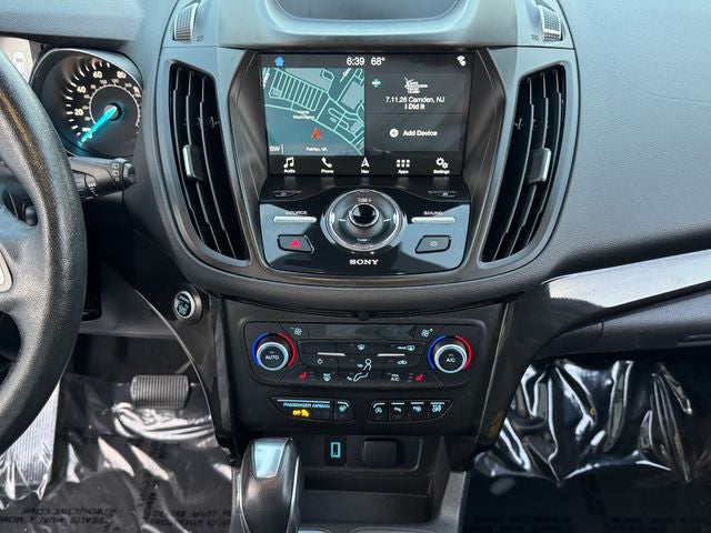 2019 Ford Escape Titanium | 4WD | Pano Roof | Tow Pkg