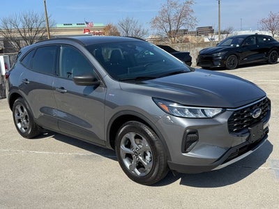 2025 Ford Escape ST-Line | Tech Pkg. | Cold Weather Pkg. | AWD