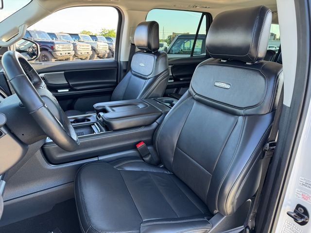 2025 Ford Expedition Max Platinum | Pano Sunroof | 360 Camera | Wireless CarP
