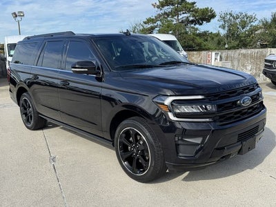 2022 Ford Expedition Max Limited | Stealth Edition | Pano Roof | 2nd Row Buckets
