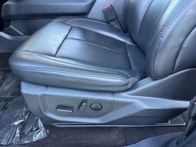 2023 Ford Expedition XLT | Pano Roof