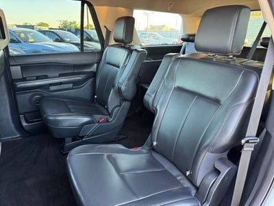 2023 Ford Expedition XLT | Pano Roof