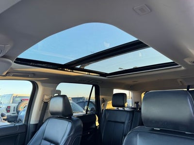 2023 Ford Expedition XLT | Pano Roof