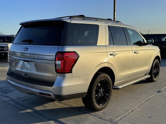 2023 Ford Expedition XLT | Pano Roof