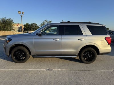 2023 Ford Expedition XLT | Pano Roof