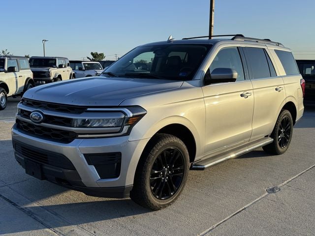2023 Ford Expedition XLT | Pano Roof