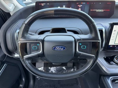 2025 Ford Expedition Platinum | One Owner | Clean Carfax