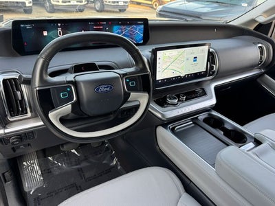 2025 Ford Expedition Platinum | Clean One Owner Carfax | Drivers Package | 4WD