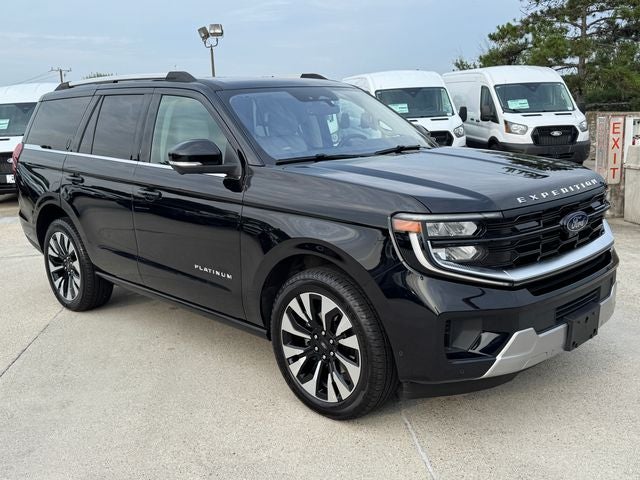 2025 Ford Expedition Platinum | Clean One Owner Carfax | Drivers Package | 4WD