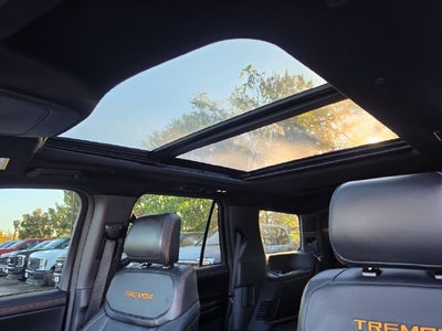 2025 Ford Expedition Tremor