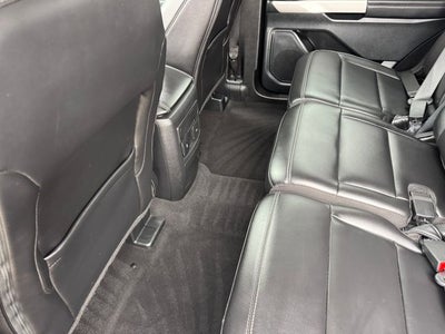 2023 Ford Explorer XLT | Pano Sunroof | 4WD | Tech Pkg