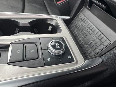 2023 Ford Explorer XLT | Pano Sunroof | 4WD | Tech Pkg