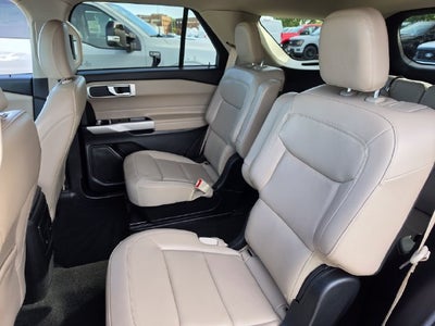 2024 Ford Explorer XLT | Pano Roof | Remote Start | 4WD