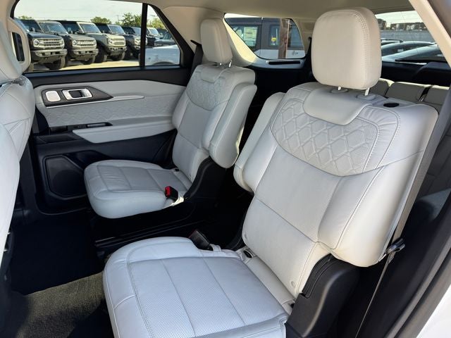 2025 Ford Explorer Platinum | Ultimate Pkg | Lux Leather Pkg | 3.0L V6