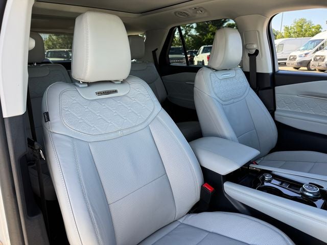 2025 Ford Explorer Platinum | Ultimate Pkg | Lux Leather Pkg | 3.0L V6