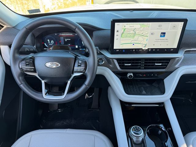 2025 Ford Explorer Platinum | Ultimate Pkg | Lux Leather Pkg | 3.0L V6