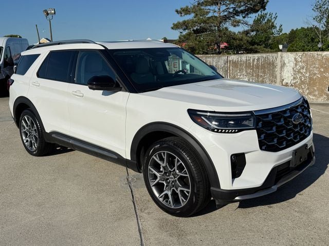 2025 Ford Explorer Platinum | Ultimate Pkg | Lux Leather Pkg | 3.0L V6