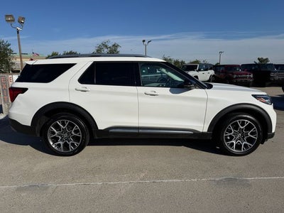 2025 Ford Explorer Platinum | Ultimate Pkg | Lux Leather Pkg | 3.0L V6
