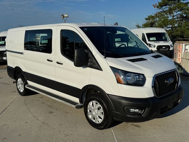 2025 Ford Transit-250 Base | Cargo | Low Roof | 130" WB