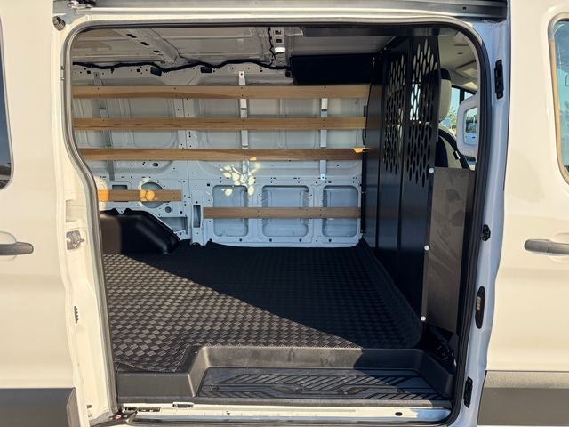 2025 Ford Transit-250 Base | Cargo | Low Roof