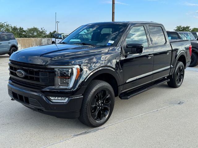2023 Ford F-150 Lariat | Sport Pkg | Black Out Pkg | Pano Roof