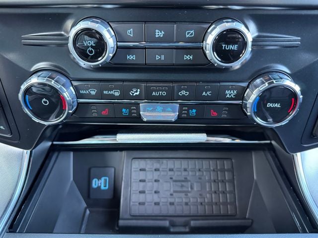 2023 Ford F-150 Platinum | Black Pkg | 360 Camera | Power Tailgate | 4x4
