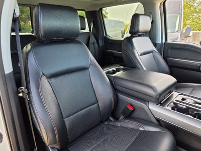 2023 Ford F-150 Lariat | Pano Roof | Power Tailgate | FX4