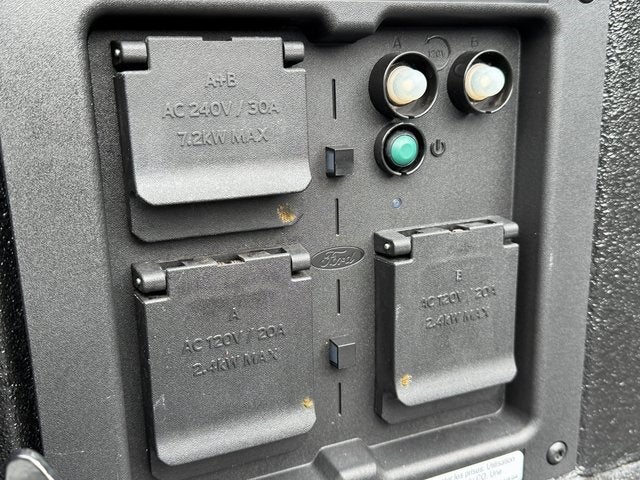 2023 Ford F-150 Platinum | 7.2kW PPO | Pano Roof | 360 Camera | 4WD