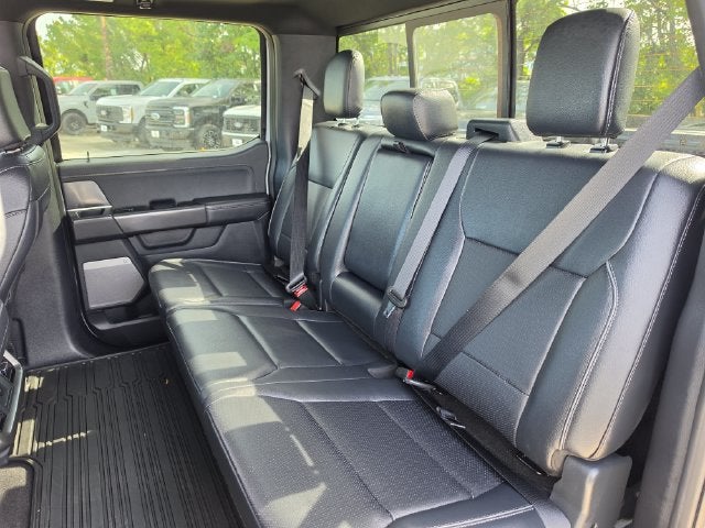 2025 Ford F-150 Lariat | Black Pkg | Pano Roof | 360 Camera