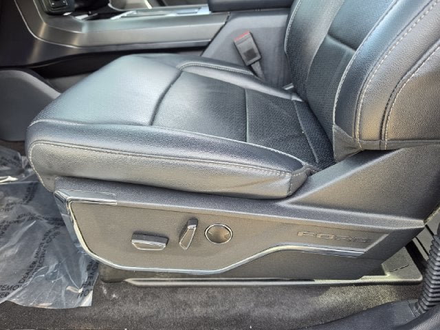 2024 Ford F-150 Lariat Hybrid | Pano Roof | Black Out Pkg