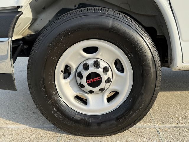 2025 GMC Savana 2500 Work Van | Chrome Pkg. | Cruise Control