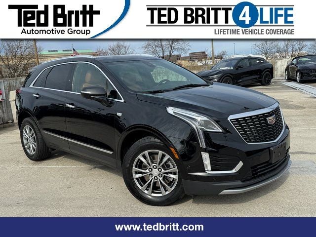 2022 Cadillac XT5 Premium Luxury