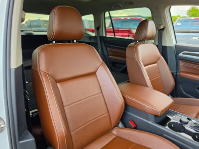 2022 Volkswagen Atlas 3.6L V6 SE w/Technology | Pano Roof | One Owner