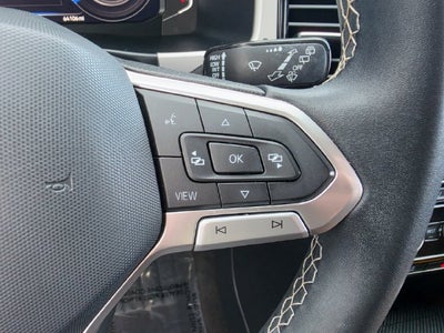 2022 Volkswagen Atlas 3.6L V6 SE w/Technology | Pano Roof | One Owner